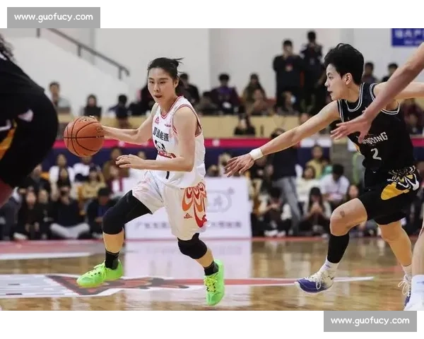 女篮工资帽落地:能破解联赛失衡吗? 女篮工资帽落地:能破解联赛失衡吗?