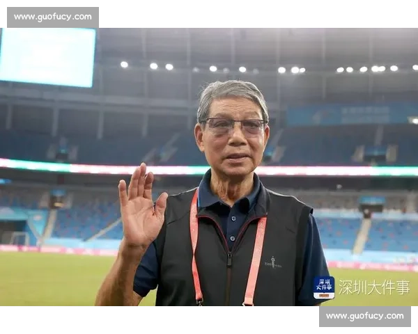 81 岁根宝挂帅南下,上海 U20 扛男足荣誉冲冠 81 岁根宝挂帅南下,上海 U20 扛男足荣誉冲冠