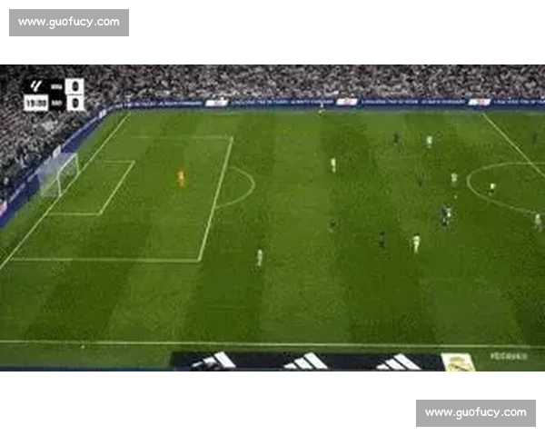 姆巴佩肩膀越位 1 毫米？VAR 判罚撕裂足球温度