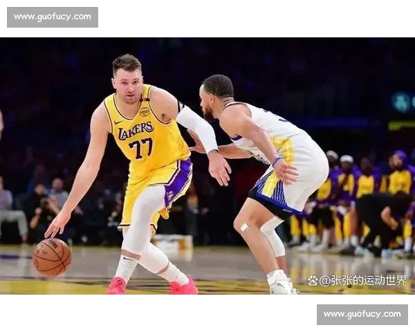 东契奇 43+12 抡冒烟!湖勇之战揭残酷事实 东契奇 43+12 抡冒烟!湖勇之战揭残酷事实