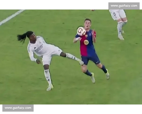 解锁右边锋!卡马文加国家德比高光集锦 解锁右边锋!卡马文加国家德比高光集锦